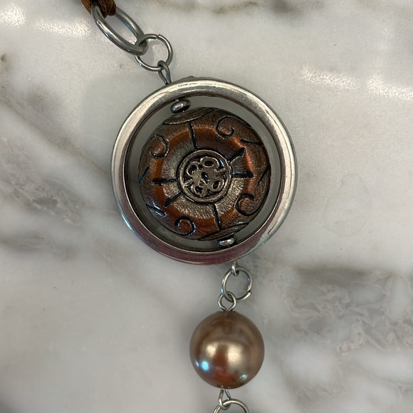 Brown/gold/silver tie necklace - Picture 2 of 3